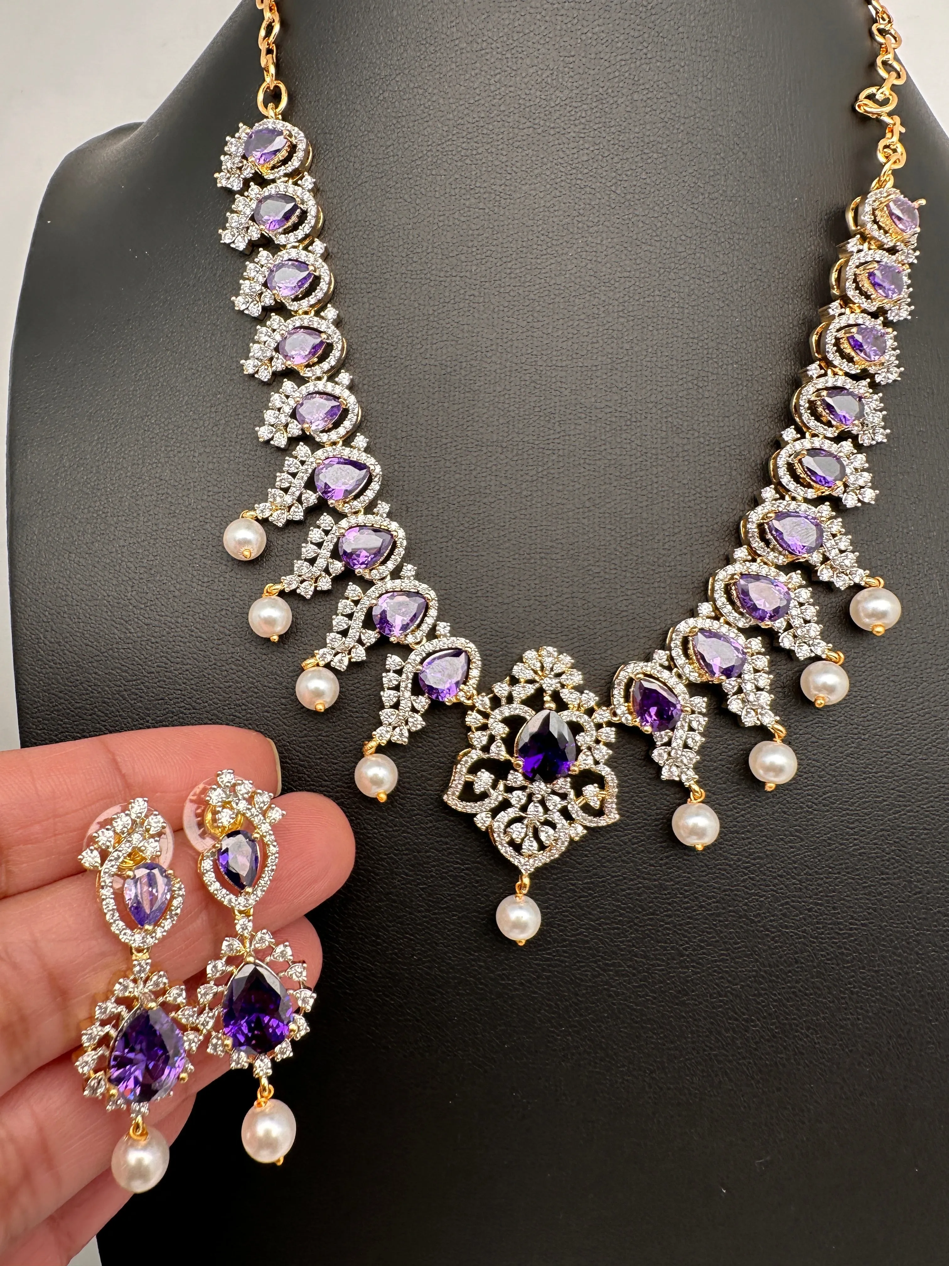 AD Color Stone Pearl Short Necklace