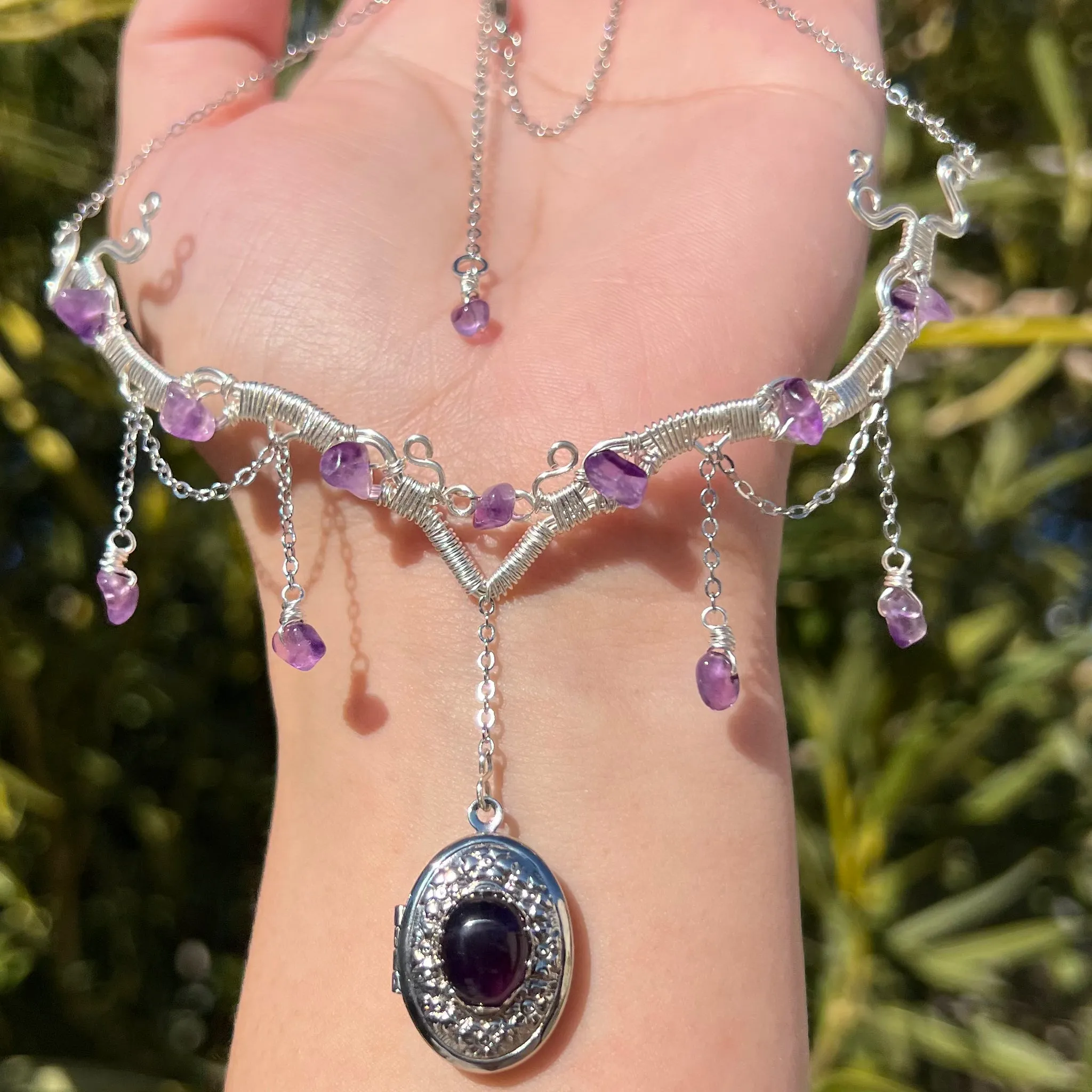 Astraea Locket in Amethyst✵