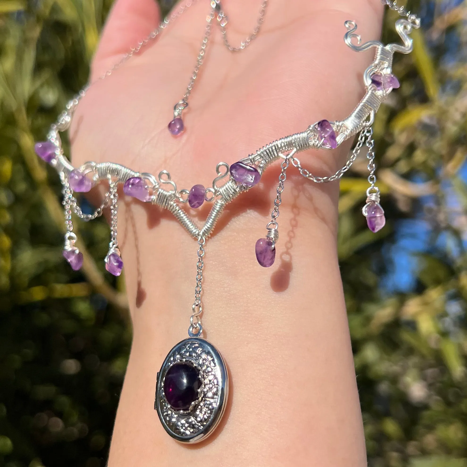 Astraea Locket in Amethyst✵