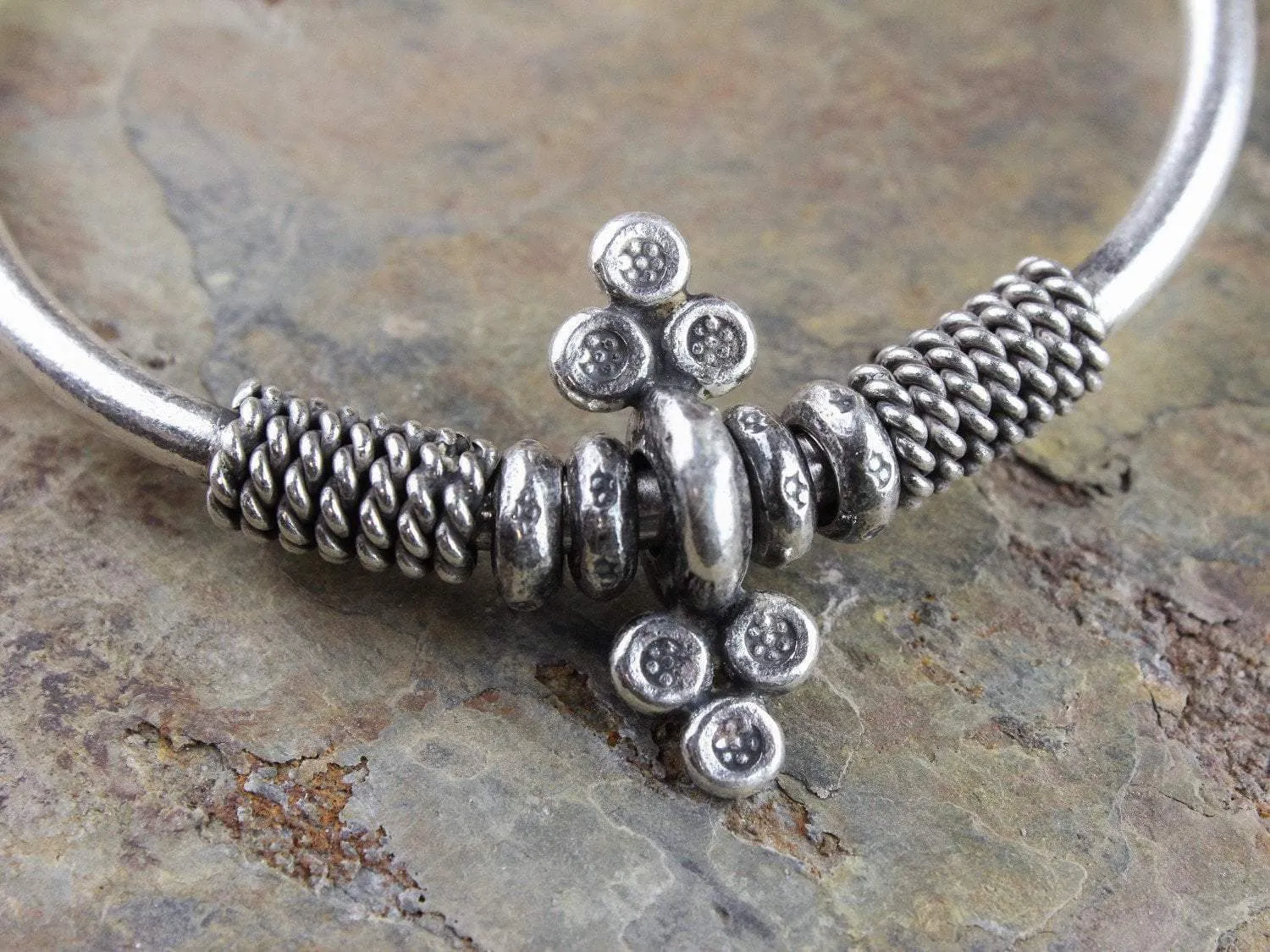 Bangle Bracelet with Spinning Centerpiece