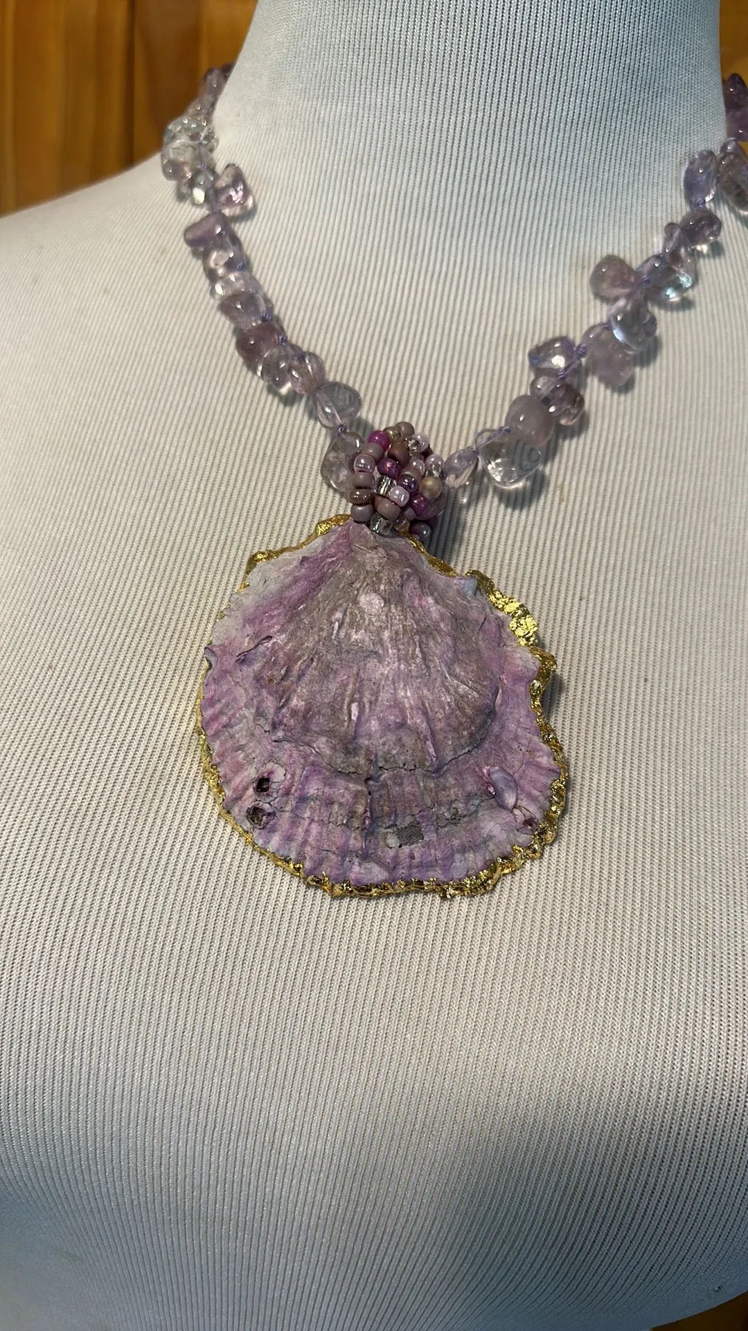 Dyed oyster shell necklace