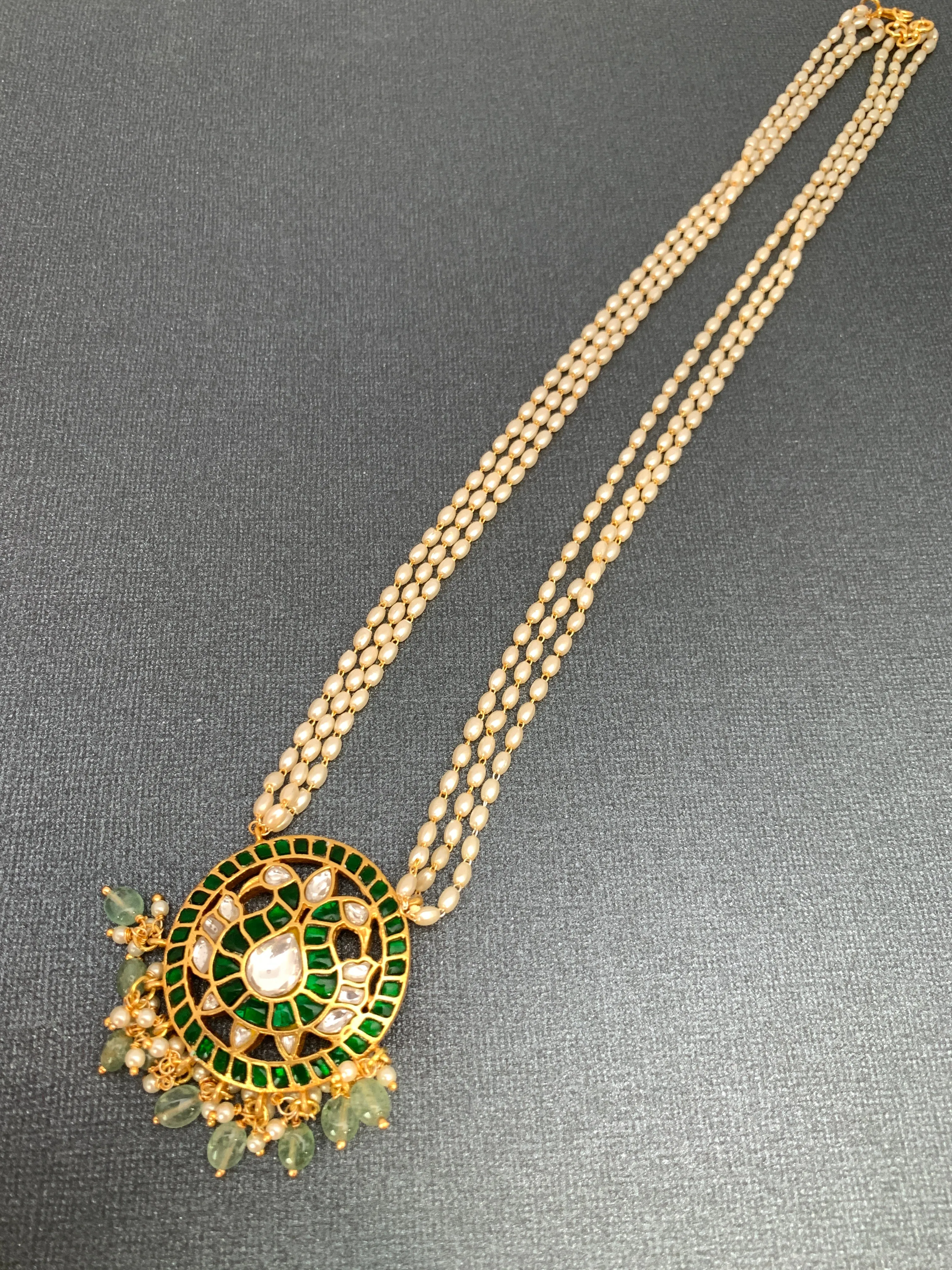 Green Jadau Kundan Emerald Beads Pendent with Rice Pearls Mala