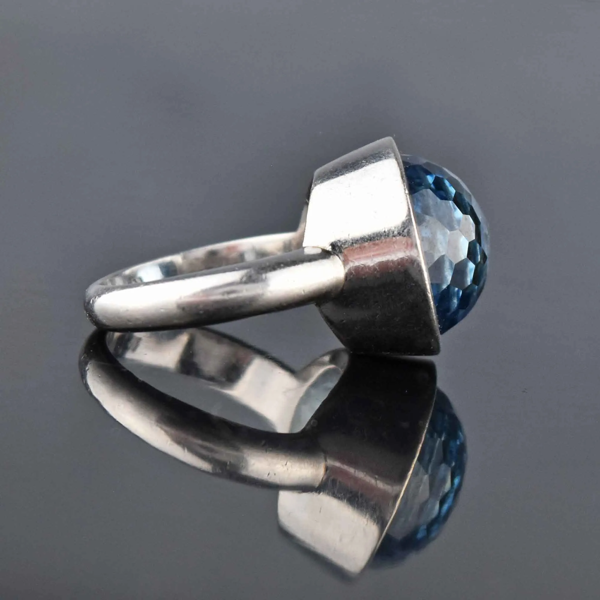 Vintage 10 CTW Briolette Blue Topaz Ring